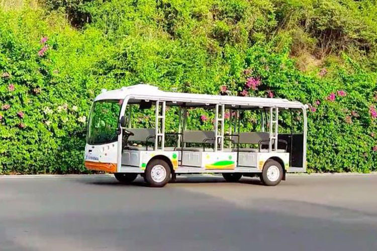 Chiec xe dien khong nguoi lai lan banh tai Viet Nam gay sot mang-Hinh-2