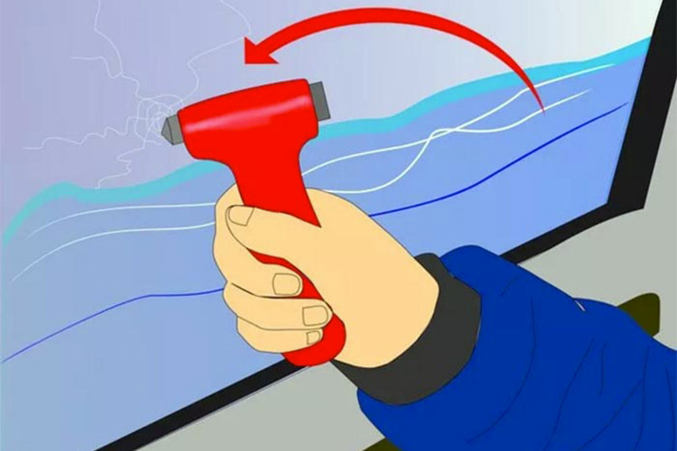 Trong trường hợp hệ thống điện không thể mở được cửa kính, bạn hãy dùng các vật nặng có đầu nhọn để đập kính lái; một cái khóa, kìm, tuốc-nơ-vít, dùng gót chân, thậm chí là giày cao gót… Tốt nhất, bạn hãy luôn để trong xe một chiếc búa chuyên dụng (bao gồm cả chức năng cắt dây an toàn, đèn pin, sạc điện thoại…).