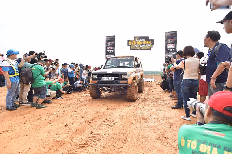 So với mọi năm, điểm mới của giải đua VOC 2018 nằm ở cách tính điểm, phạt trừ điểm thành phạt cộng thời gian theo block 10 giây và 30 giây. Các lỗi mang tính an toàn sẽ phạt nặng với block 30 giây. Ban tổ chức còn sử dụng công nghệ tính giờ tự động hoặc bán tự động để tăng tính minh bạch, chính xác và sự công bằng đối với các vận động viên.