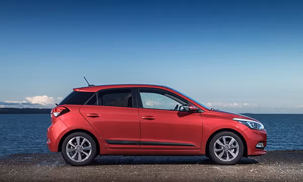 Hyundai i20 da cham moc 100.000 chiec ban ra tai An Do