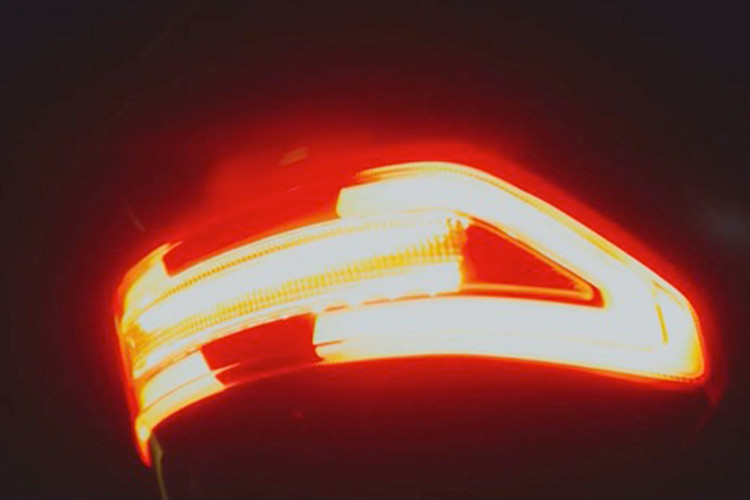 Hiện tại, Gogoro đang chiếm 7% thị phần trong thị trường xe tay ga điện ở Đài Loan, trong khi các đối thủ là Kymco và Sym lại phổ biến và ưu thế hơn rất nhiều trong phân khúc xe tay ga trong nước.