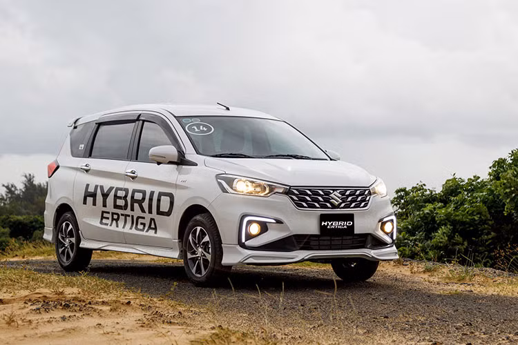 Xe MPV Suzuki Hybrid Ertiga chay dich vu co du sinh loi?-Hinh-5