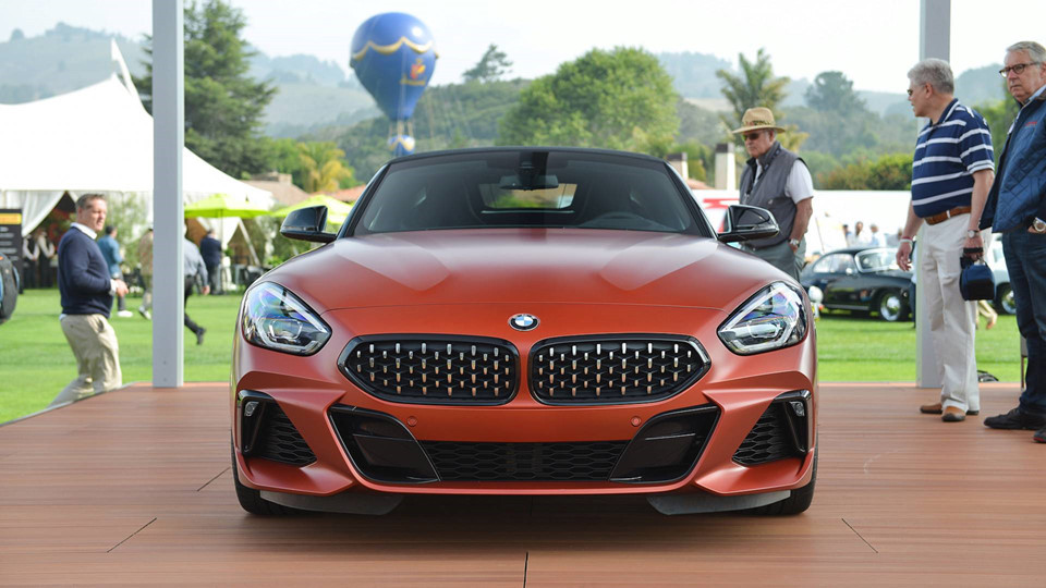 Tổng thể, Z4 phiên bản 2019 có thiết kế lấy cảm hứng trực tiếp từ phiên bản Z4 Concept ra mắt năm 2017. Phần đầu của xe với lưới tản nhiệt hình bầu dục đặc trưng nhà BMW được thiết kế thấp và hẹp hơn đi kèm các chi tiết mạ chrome sáng bóng.