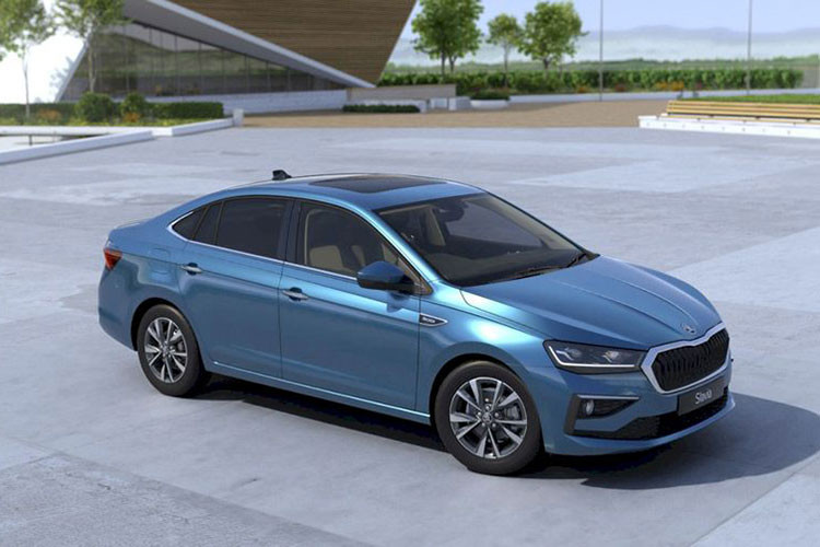 Mức giá xe Skoda Slavia 2025 tại Việt Nam được dự đoán từ khoảng 500 triệu đồng. Nếu được định giá hợp lý, Slavia hoàn toàn có thể trở thành lựa chọn đáng cân nhắc cho khách hàng trẻ, ưa thích công nghệ và sự khác biệt.