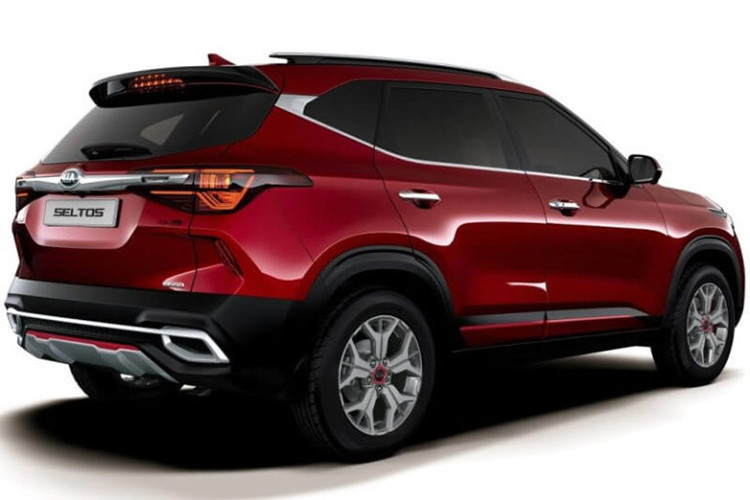 Tùy vào từng thị trường, Kia Seltos 2020 sẽ có 3 động cơ khác nhau. Thứ nhất là động cơ xăng 4 xi-lanh, tăng áp, dung tích 1,6 lít, sản sinh công suất tối đa 175 mã lực. Con số tương ứng của động cơ xăng 4 xi-lanh, hút khí tự nhiên, dung tích 2.0 lít là 147 mã lực. Cuối cùng là động cơ diesel 4 xi-lanh, dung tích 1,6 lít với công suất tối đa 134 mã lực.