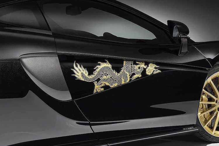 Vào ngày 1/2/2019 vừa qua, chiếc McLaren 570GT Cabbeen cuối cùng trên Thế giới (nhưng là đầu tiên và duy nhất tại Mỹ) đã được ra mắt tại buổi lễ mừng năm mới được tổ chức bởi Ủy ban kết nối doanh nghiệp châu Á của Beverly Hills - Los Angeles tổ chức.