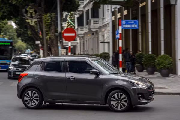 Mua xe oto Suzuki trong thang 3/2021 duoc uu dai nhung gi?-Hinh-4