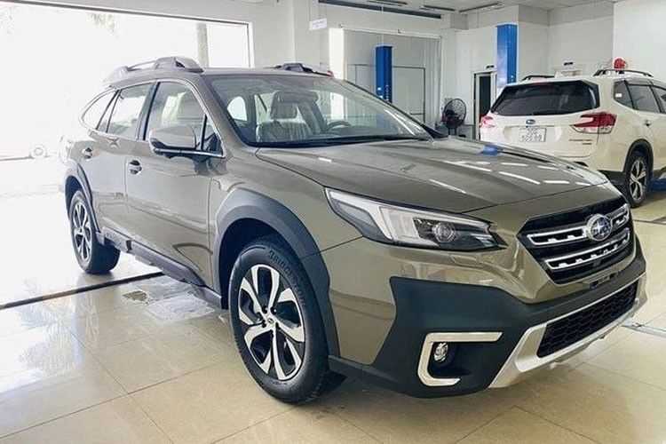 Subaru trieu hoi 393 xe loi phanh va cong tac so lui tai Viet Nam