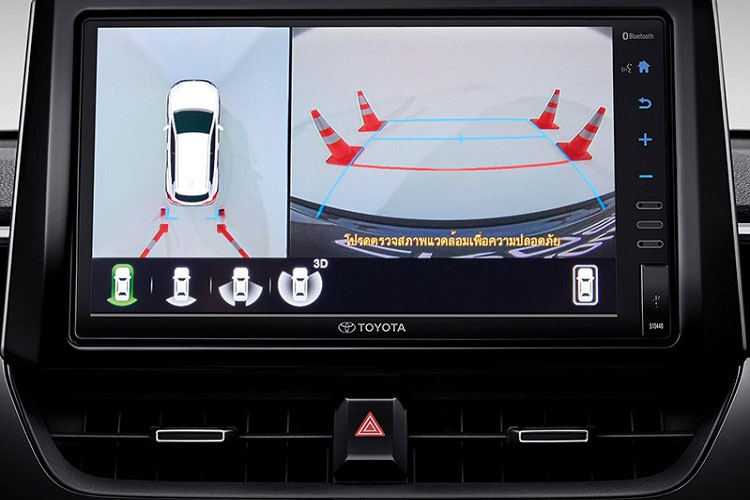 Cùng với đó là mô-tơ điện 600V, cho ra tổng công suất tổng lên đến 170 mã lực và đạt 305 Nm mô men xoắn. Truyền sức mạnh đến bánh xe là hộp số biến thiên vô cấp CVT và hệ dẫn động cầu trước.