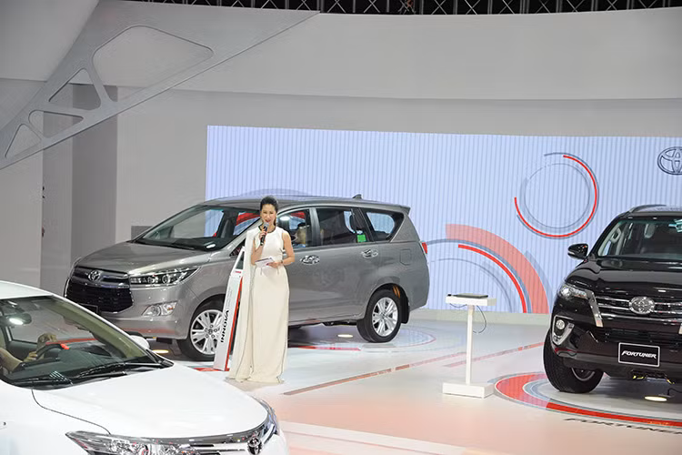 Bên lề triển lãm VMS 20916, hội thảo “Xu hướng ứng dụng một số công nghệ thân thiện môi trường trong ngành ôtô” diễn ra vào sáng ngày 06/10/2016,mang đến cái nhìn toàn cảnh công nghệ xe hơi thân thiện môi trường cũng như thực tế áp dụng những công nghệ tiên tiến này trong ngành ôtô.