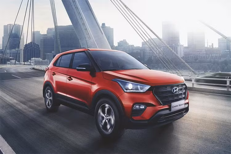 Hyundai Creta Sport 2019 sẽ được bán ra tại thị trường Brazil với mức giá tương đương khoảng 600 triệu đồng. Tại thị trường Việt Nam sau một thời gian phân phối theo dạng nhập khẩu, hiện Creta đã “tạm ngừng” bán ra và không còn xuất hiện trong danh mục sản phẩm của hãng. 