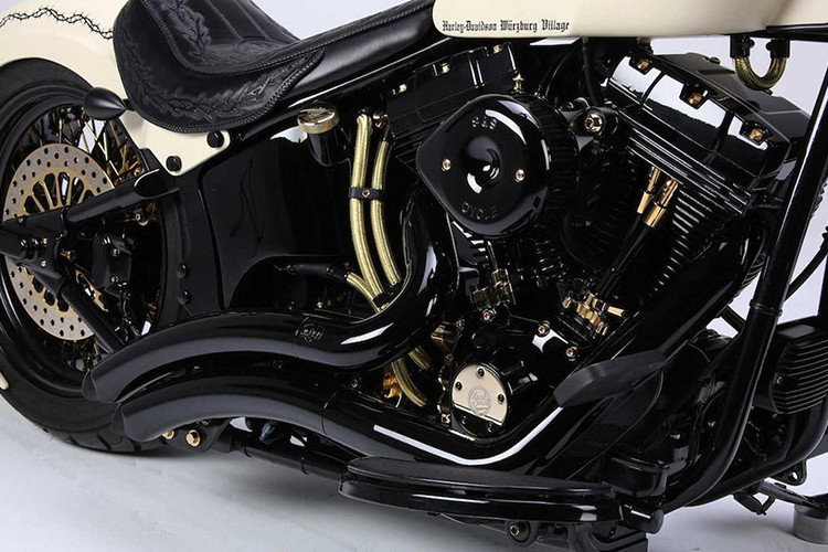 Nhà đấu giá Bonhams dự đoán rằng chiếc xe đặc biệt này sẽ được bán đấu giá trong khoảng 61.000 - 120.000 USD (tương đương 1,4 - 2,8 tỷ đồng).