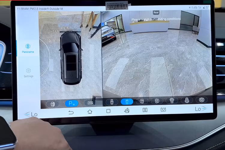 Tan EV là mẫu xe điện thứ 6 trong danh mục sản phẩm của BYD tại thị trường Việt Nam, cùng với các dòng xe khác như BYD Dolphin, BYD Atto 3, BYD M6, BYD Seal và BYD Han.
