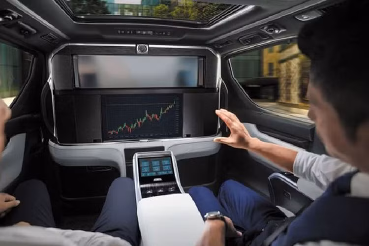 Về hệ thống điều hòa, chức năng nanoe™ tạo ra các ion có tính axit nhẹ giúp giữ ẩm cho tóc và da, khử trùng, ức chế hoạt động của vi khuẩn và khử mùi giúp không khí luôn trong lành. Lexus LM được trang bị hệ thống âm thanh vòm cao cấp Mark Levinson mang đến chất lượng âm thanh trong trẻo và sống động. Việc sử dụng kính cách âm cũng giúp xe đạt được độ yên tĩnh vượt trội, giúp nâng tầm không gian nội thất...