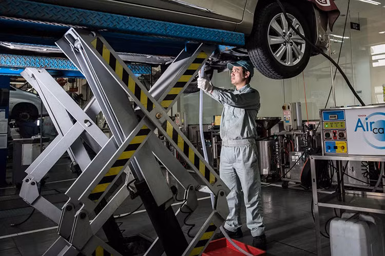 Oto can phai bao duong gi sau khi lan banh khoang 20.000 km ?-Hinh-3