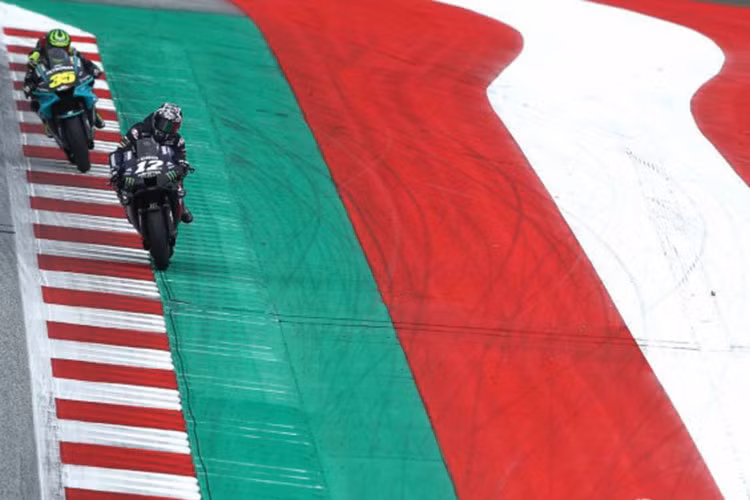 Tay dua Maverick Vinales bi Yamaha bi gach ten vi 