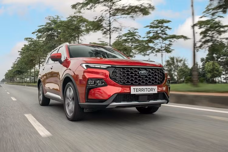 Loat SUV hang C dua giam gia, cao nhat toi 250 trieu tai Viet Nam-Hinh-2