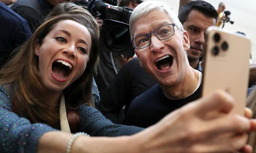 Ra mat iPhone 11, Von hoa thi truong cua Apple can moc 1 nghin ty USD