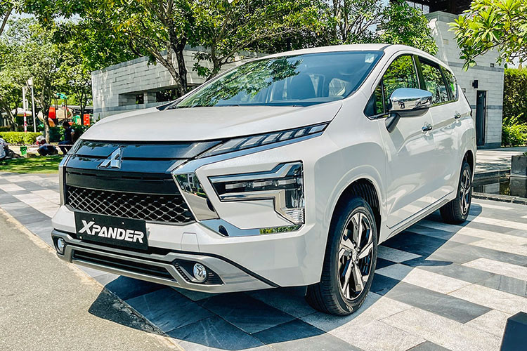 Mitsubishi uu dai manh tay cho khach Viet trong Thang 12/2022-Hinh-2