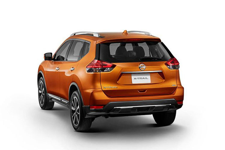 Giá bán Nissan X-Trail 2019 tại Thái Lan khởi điểm từ 1,35 – 1,66 triệu Baht (khoảng 985 – 1,23 tỷ đồng) cho phiên bản động cơ xăng 2.5L, còn đối với phiên bản hybrid 1 và 2 cầu có giá lần lượt: 1,537 và 1,617 triệu Baht (tương đương 1,1 đến 1,2 tỷ đồng).