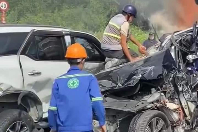 Từ trước tới nay, Volvo luôn là hãng xe được mệnh danh là an toàn nhất thế giới. Đặc biệt, trong bài các bài kiểm tra đánh giá độ an toàn của Cơ quan an toàn giao thông quốc gia Mỹ (NHTSA) và Viện bảo hiểm an toàn đường cao tốc Mỹ (IIHS), xe Volvo XC90 luôn đạt điểm tuyệt đối.