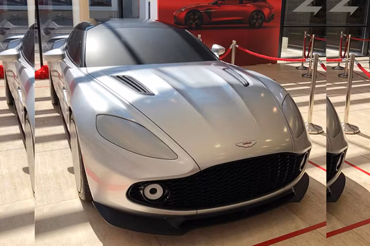  Hãng siêu xe Aston Martin vừa hé lộ thêm hình ảnh về phiên bản Shooting Brake của dòng xe cực hiếm Vanquish Zagato. Như vậy, sau các biến thể như Zagato, Volante Zagato hay Zagato Speedster, Aston Martin sẽ sớm tung ra chiếc Vanquish Zagato Shooting Brake trong thời gian tới đây.