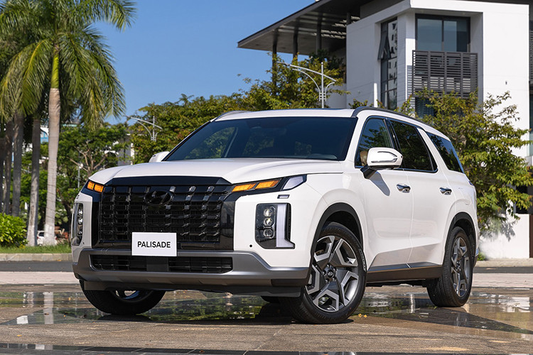 Hyundai Palisade tai Viet Nam dang giam den 120 trieu dong tai dai ly