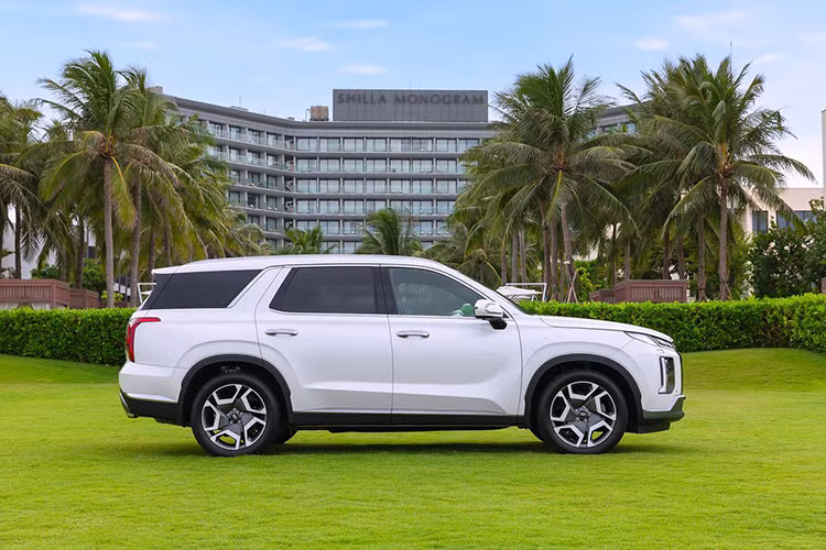 Hyundai Palisade tai Viet Nam dang giam den 120 trieu dong tai dai ly-Hinh-2