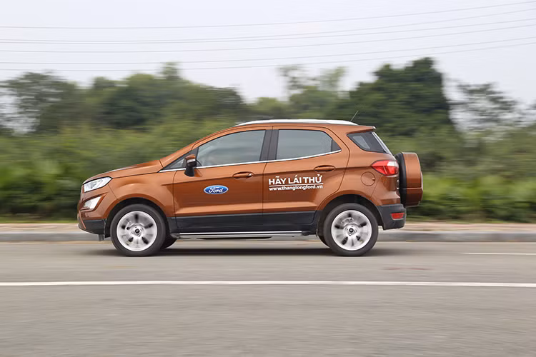 Trong các bài trải nghiệm với mục đích thử thách khả năng vận hành của EcoSport, chiếc SUV cỡ nhỏ đã chứng minh sự toàn diện của mình từ công suất đến sự linh hoạt hiếm có. Tại ngày hội trải nghiệm, EcoSport được nhiều người đánh giá là chiếc xe có độ vọt tốt phân khúc khi cần vượt trên đường trường hay các bài thi tăng tốc của các chủ xe tại sự kiện cũng minh chứng điểm này.