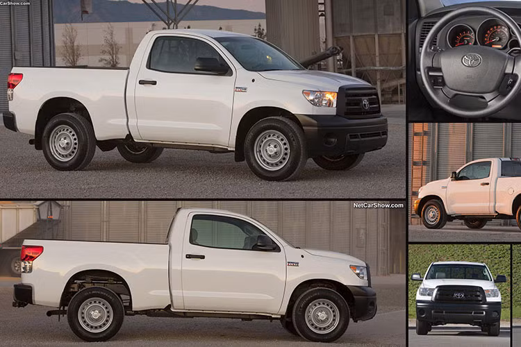 Chắc hẳn chủ nhân của chiếc LX570 bán tải này phải rất am hiểu về xe và có thú độ xe khá độc đáo khi tìm và kết hợp để “lai” chiếc Toyota Tundra bản cabin đời cũ cùng chiếc Lexus LX570 để tạo ra một “sản phẩm” mang tính cá nhân như vậy. Chiếc bán tải LX570 này khi di chuyển trên đường quả thật rất dễ gây chú ý và “hiểu nhầm”.