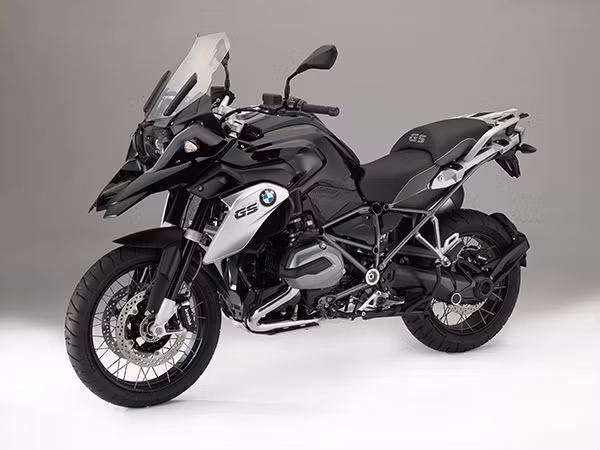 BMW tung hinh anh R1200GS TripleBlack day loi cuon