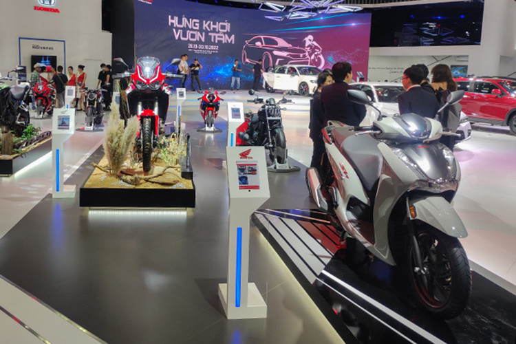 Trien lam oto lon nhat Viet Nam 2024 se co ca xe may tham gia-Hinh-2