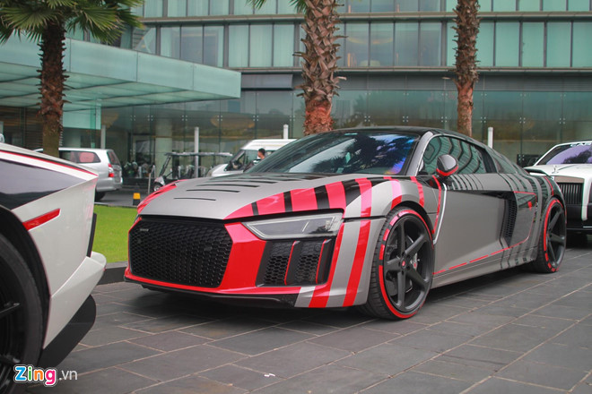 Việc doanh nhân Nguyễn Quốc Cường sử dụng chiếc Audi R8 V10 Plus cho hành trình Car Passion năm nay cũng là một điều bất ngờ. Trước thềm Car Passion 2019, chiếc McLaren 720S màu cam của doanh nhân này đã kịp ra biển số và được đồn đoán sẽ tham gia hành trình. Ảnh: Huy Bách.