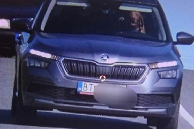 De cho cam lai xe Skoda, chu xe ngam ngui nhan cai ket dang