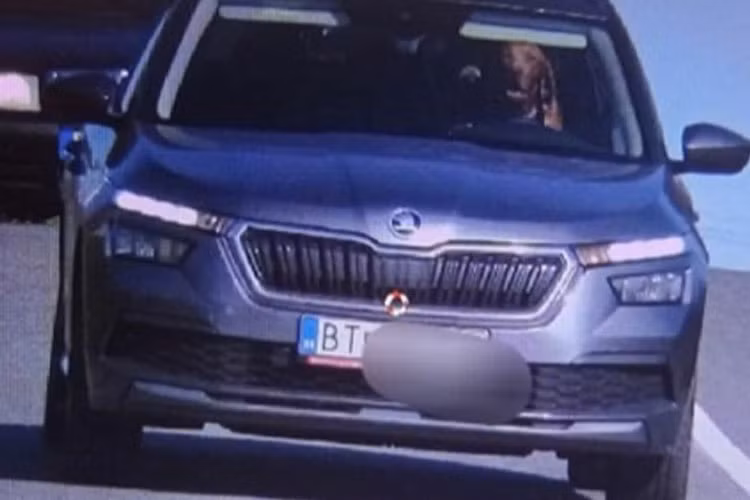 De cho cam lai xe Skoda, chu xe ngam ngui nhan cai ket dang