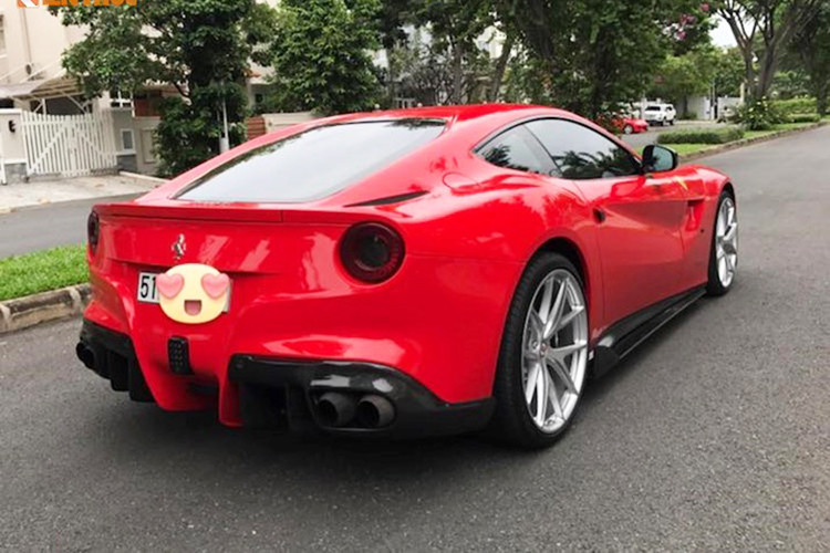 Siêu xe Ferrari F12 Berlinetta của Cường Đô la từng sở hữu có thể tăng tốc 0-100 km/h trong vòng 3,1 giây, 0-200 km/h trong vòng 8,5 giây, trước khi đạt tốc độ tối đa 340 km/h.
