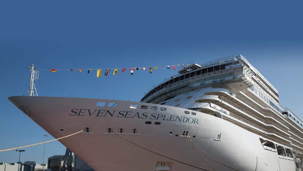 Seven Seas Splendor là du thuyền mới nhất của hệ thống Regent Seven Seas Cruises, bao gồm: Seven Seas Voyager, Seven Seas Explorer, Seven Seas Mariner và Seven Seas Navigator. Mỗi chiếc Seven Seas Splendor dài 224 m, có sức chứa 750 hành khách với 375 phòng. Seven Seas Splendor có đến 10 hạng phòng suite và Regent Suite là loại cao cấp nhất.