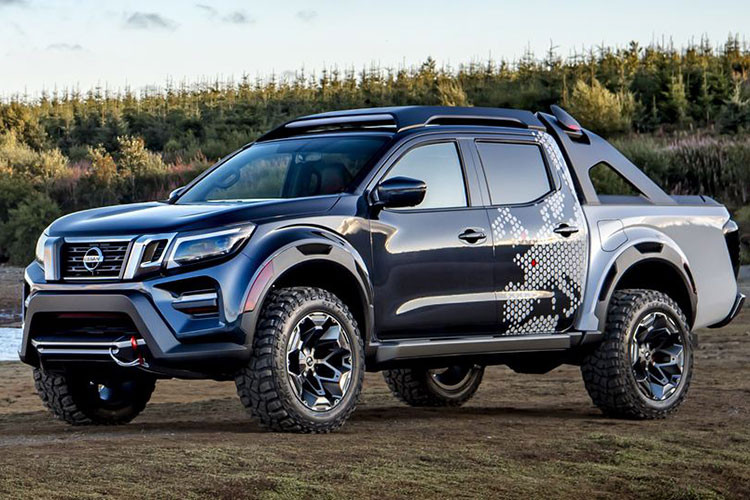Dù dựa trên chiếc Navara quen thuộc nhưng có thể nói ngoại trừ cabin, toàn bộ thiết kế của Nissan Navara Dark Sky đã được thay đổi hoàn toàn.