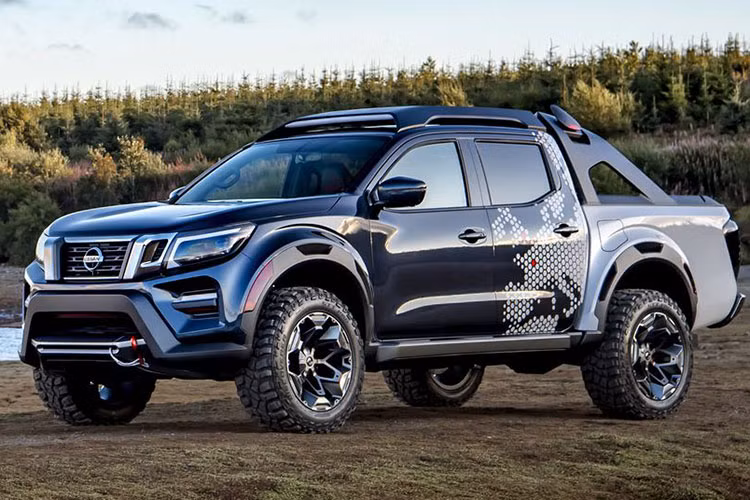 Dù dựa trên chiếc Navara quen thuộc nhưng có thể nói ngoại trừ cabin, toàn bộ thiết kế của Nissan Navara Dark Sky đã được thay đổi hoàn toàn.