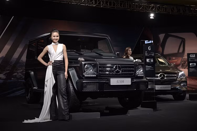 Những chương trình khuyến mại, hỗ trợ khác cũng sẽ được Mercedes đưa ra trong thời gian Fascination. Triển lãm sẽ mở cửa miễn phí phục vụ công chúng từ ngày 6 - 9/7 từ 9h - 20h mỗi ngày. Fascination 2017 được kỳ vọng sẽ thu hút hơn 12.000 lượt tham quan của công chúng tại Thủ đô.