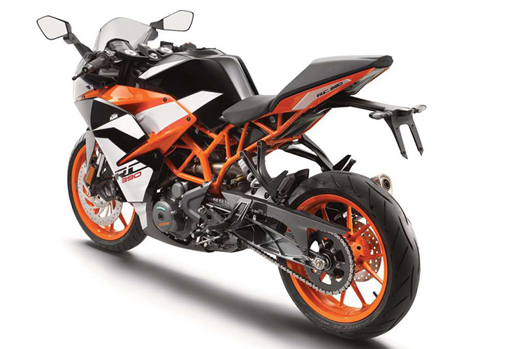Nhiều khả năng phiên bản mới của mẫu sportbike KTM RC 390 mới sẽ là bản facelift, nâng cấp về diện mạo và không có thay đổi gì về hiệu năng.