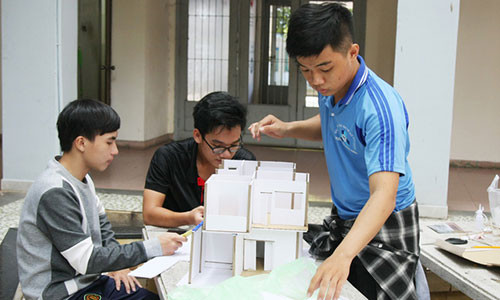 Sinh vien vao hoc tu 6h sang duoc khong