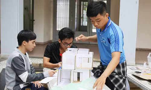 Sinh vien vao hoc tu 6h sang duoc khong