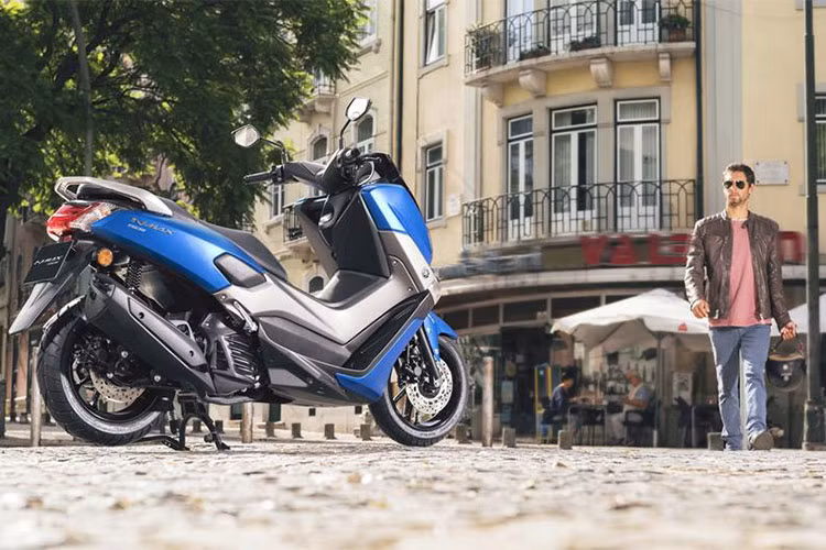 Theo nhà sản xuất xe máy Yamaha tại Indonesia cho hay, mẫu xe tay ga NMAX 155 2018 với những thay đổi triệt để nhằm "đón đầu" trước sự xuất hiện của Honda PCX thế hệ mới cũng ở thị trường này.