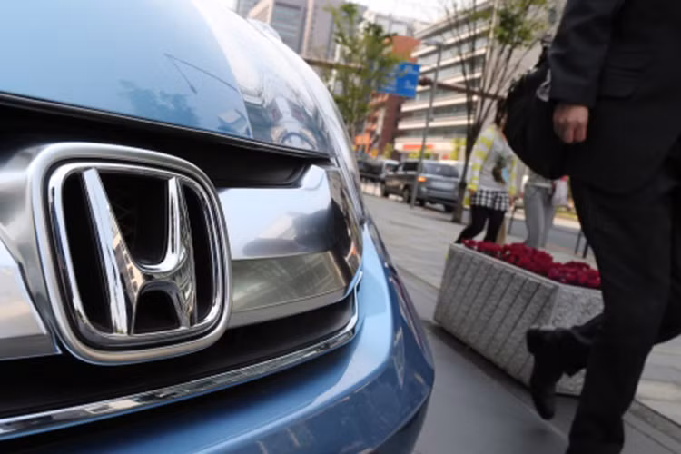 Gan 2,6 trieu oto Honda bi trieu hoi do loi bom nhien lieu-Hinh-2