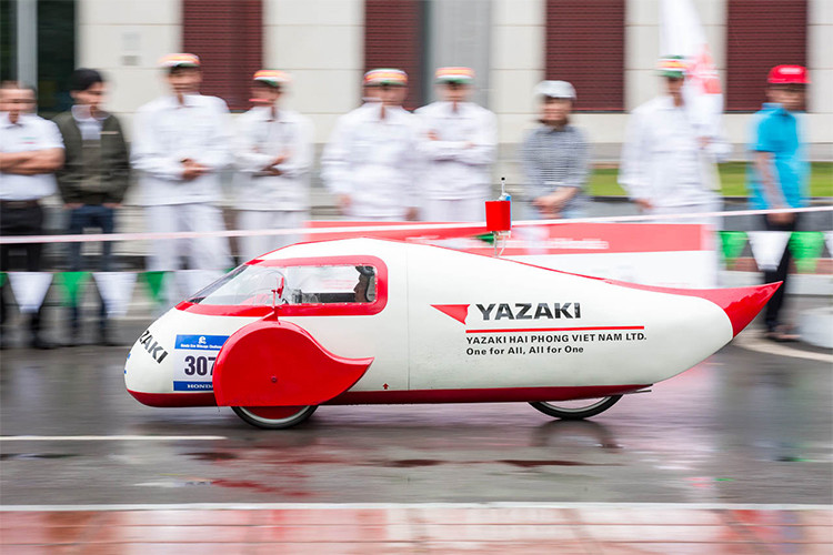 Ngoài Giải thưởng được trao cho 3 đội có thứ hạng cao nhất ở mỗi nhóm, Honda Việt Nam còn trao tặng giải thưởng một chiếc xe máy Honda Wave Alpha cho trường Đại học công nghiệp Hà Nội - trường có đội đạt thành tích tốt nhất nhóm học sinh sinh viên (đội SUPERCUB 50).