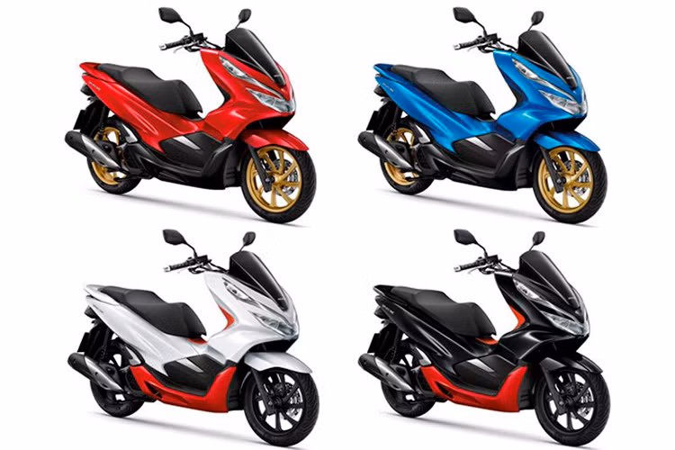 Trong khi bản Deluxe cao cấp có tông màu trắng ngà/nâu chocolate sang trọng thì với PCX Sport, Honda đã khoác lên chiếc xe dàn áo thể thao với sự kết hợp ấn tượng giữa 3 màu đỏ - đen - xám. Giá xe Honda PCX 2019 tại Brazil sẽ bắt đầu từ 11.800 real (tương đương 71,2 triệu đồng).
