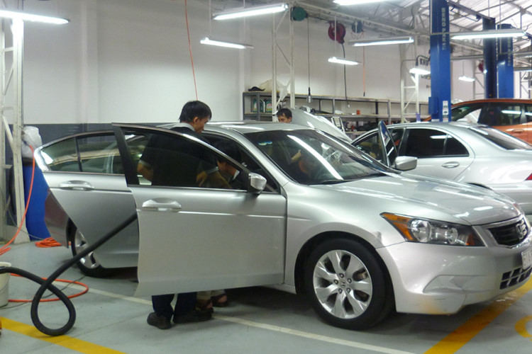 Mục cuối cùng này dành cho những người có ý định mua xe ôtô cũ. Nhiều tài xế sẽ tân trang lại, làm xe nhìn có vẻ mới mẻ bên ngoài để bán mà che giấu lịch sử bị ngập nước. Vì vậy, tốt nhất nên mua xe cũ khi biết rõ lịch sử của xe, nếu không cần kiểm tra ở một cơ sở uy tín.