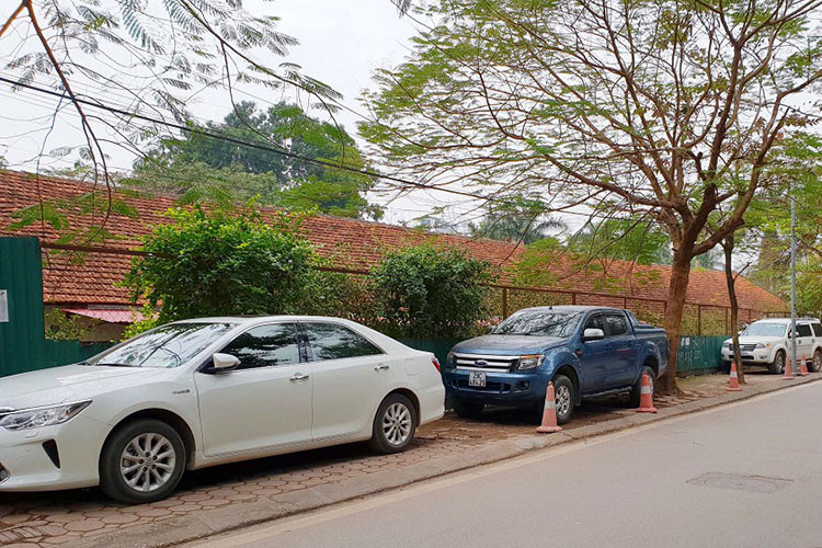 Do xe oto tren via he se chiu muc phat nhu the nao?-Hinh-2