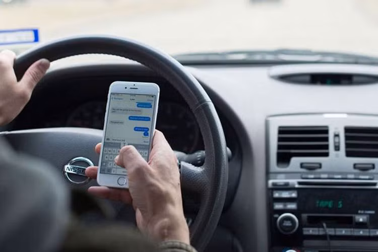 iPhone co the phat hien tai nan oto va tu dong goi ho tro-Hinh-2